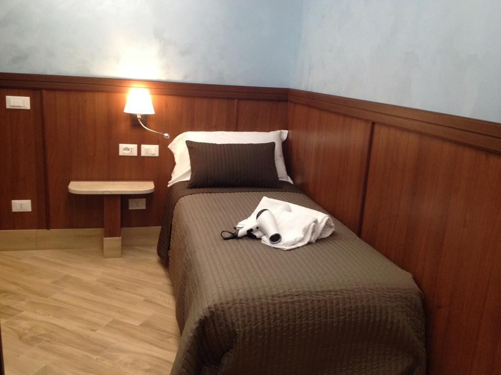 로마 Residenza Matteucci B&B 외부 사진